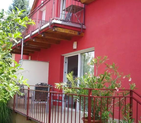 בית נופש House