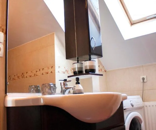 House בית נופש *